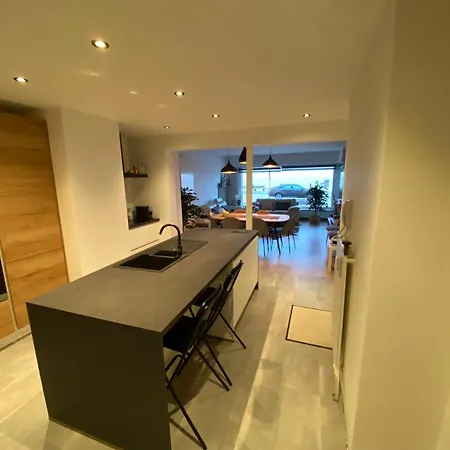 Spacious With Sea View Appartement Oostende
