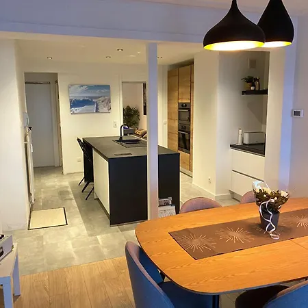 Spacious With Sea View Appartement Oostende