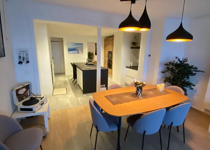 Spacious With Sea View Appartement *