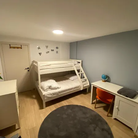Spacious With Sea View אוסטנדה