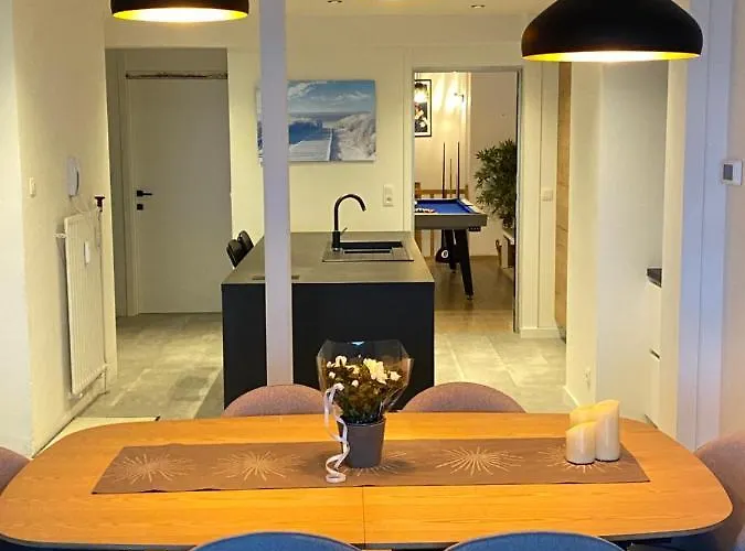 아파트 Spacious With Sea View 오스텐드